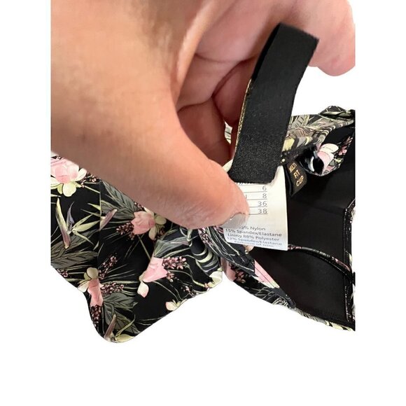 Niptuck Swimsuit Sz 6 One Piece Floral - Picture 3 of 7